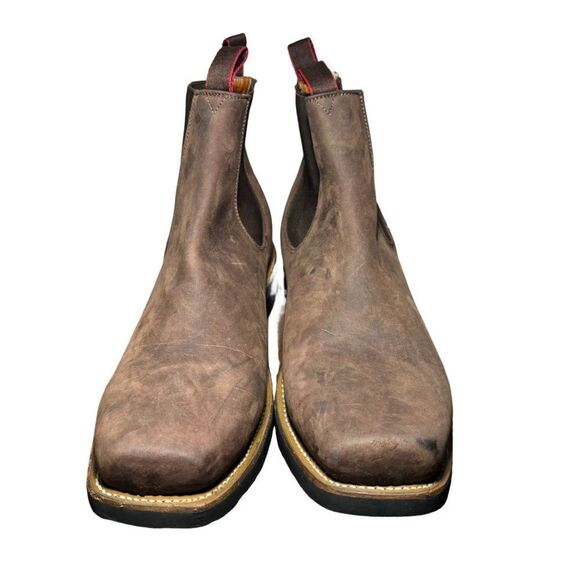 Men's Classic Brown Leather Ankle Boots - Picture 2 of 5